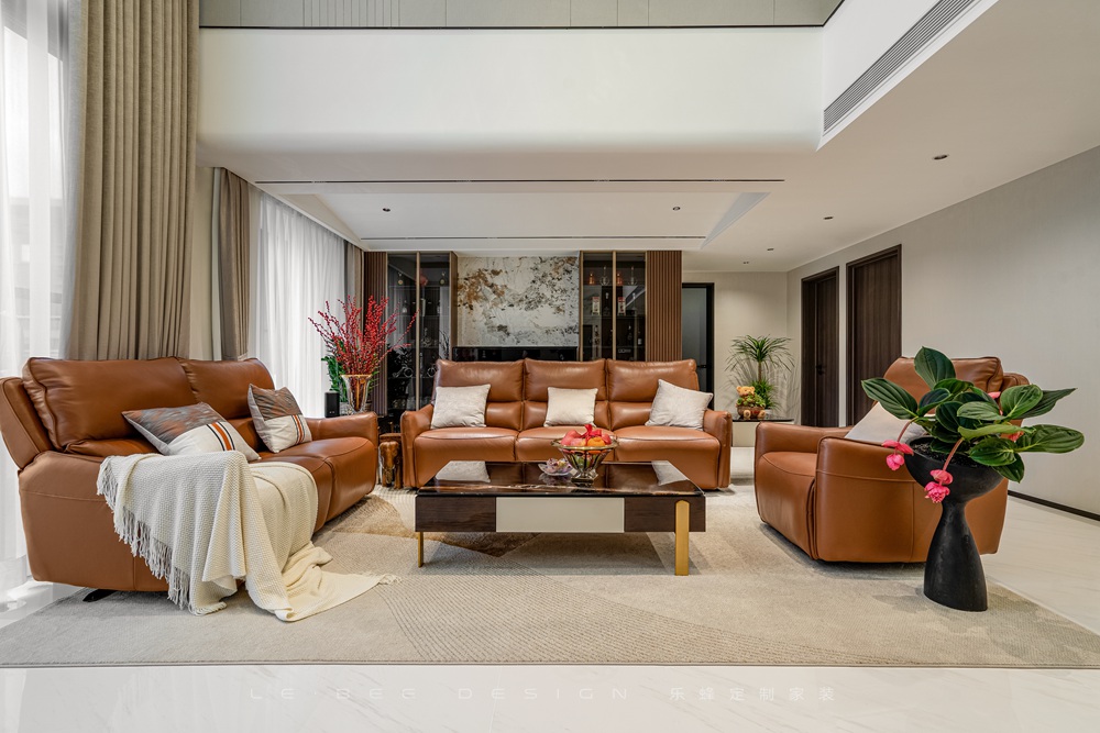 蔚藍海岸300m2現(xiàn)代簡約
